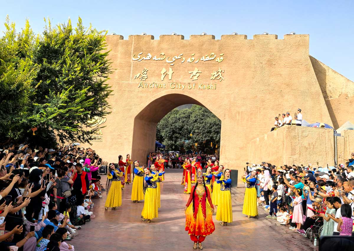 喀什和田人文+帕米尔自然风光9日之旅